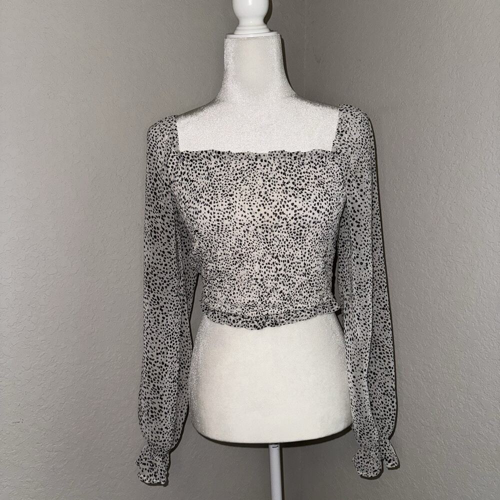 Japna Womens Long Sleeve Crop Top Smocked Animal Print Size S Boho Casual Preppy